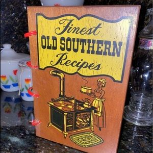 VINTAGE FINEST OLD SOUTHERN RECIPES WOOD COOKBOOK